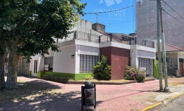 Casa en venta en Bernal Centro