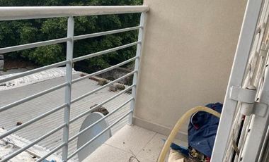 Departamento Tipo Casa en venta en Remedios de Escalada Oeste