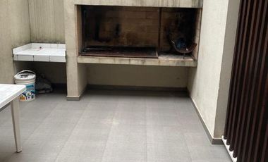 Departamento Tipo Casa en venta en Remedios de Escalada Oeste