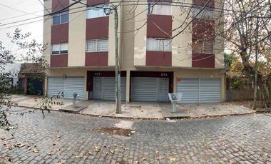 Departamento Tipo Casa en venta en Remedios de Escalada Oeste
