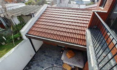 Departamento Tipo Casa en alquiler en Lanus Este