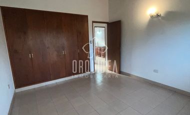 Departamento en alquiler de 2 dormitorios c/ cochera en Tres Cerritos