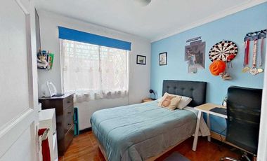 Casa en venta en LA REINA