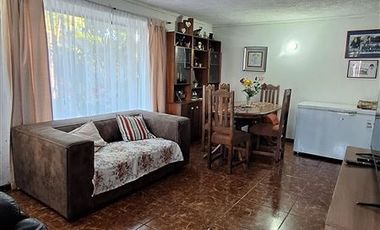 Casa en Venta en Calle Orompello, Población Rucamalal, Los Angeles