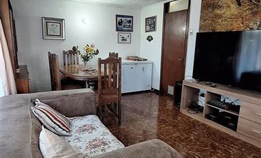 Casa en Venta en Calle Orompello, Población Rucamalal, Los Angeles