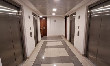Oficina en Arriendo en Portal La Dehesa