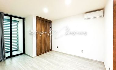 Casa en Venta en Parques Vallarta | 4 Recámaras, Roof Garden y Paneles Solares