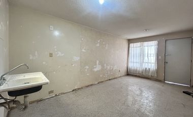 CASA EN RENTA EN TECAMAC