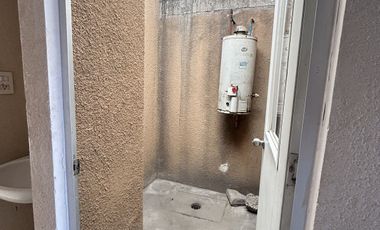 CASA EN RENTA EN TECAMAC