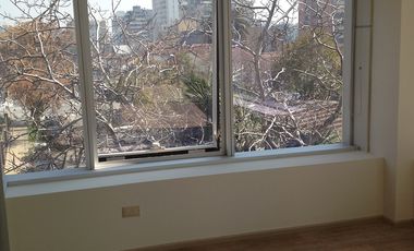 OFICINA EN ARRIENDO A PASOS DE PLAZA ÑUÑOA
