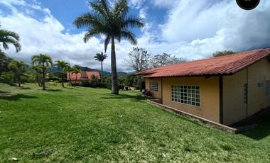 Quinta Hacienda de venta en La Unión San Antonio – código:21764