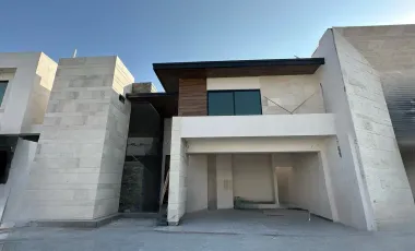 Casa en venta en Real de Torrecillas Residencial, Saltillo, Coahuila de Zaragoza