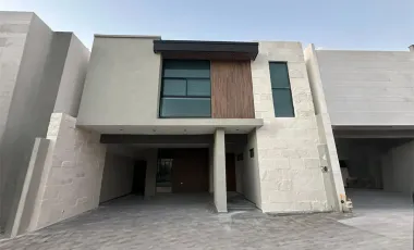 Casa en venta en Privanzas del Campestre, Arteaga, Coahuila de Zaragoza