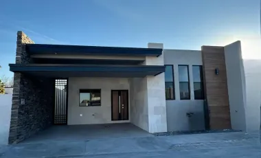 Casa de un piso en venta en Hacienda Santa Ana, zona norte Saltillo