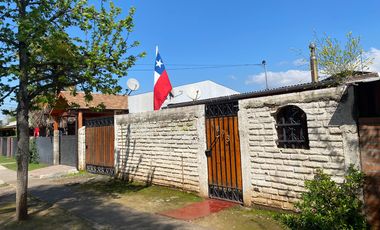 CASA DE 1 PISO EN SECTOR RESIDENCIAL, MOSTAZAL