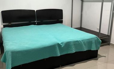 CASA EN RENTA O VENTA EN FRACCIONAMIENTO ESPACIOS BARCELONA (AMUEBLADA)
