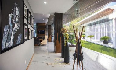 Casa en Venta en El Palomar de lujo con Alberca