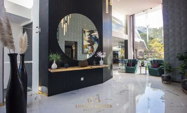 Casa en Venta en El Palomar de lujo con Alberca