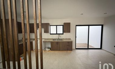 Casa Fraccionamiento Ricardo Rosales