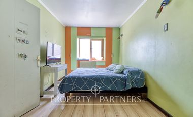 Amplia casa para diversos usos en sector residencial