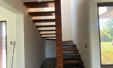 SE ARRIENDA CASA  PARA FAMILIA O EMPRESA, EN LOS MAYOS, RANCAGUA