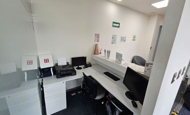 OFICINA EN VENTA SOBRE FUNDADORES