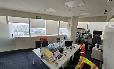 OFICINA EN VENTA SOBRE FUNDADORES