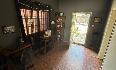 Casa en  Llavallol