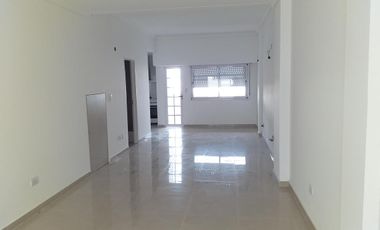 ALQUILER DEPARTAMENTO 1 AMBIENTE CON PATIO EN RAMOS MEJIA