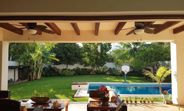 CASA  EN RENTA RESIDENCIAL VILLA MAGNA CON O SIN MUEBLES CANCÚN QUINTANA ROO