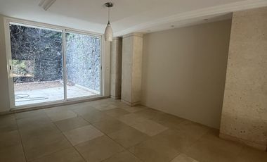 Casa en Jardines de la Montaña