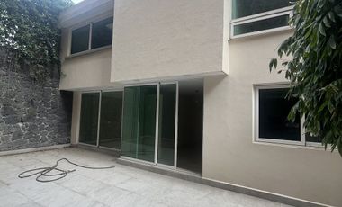Casa en Jardines de la Montaña