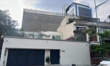 Casa en Jardines de la Montaña