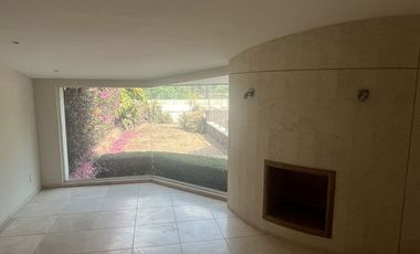 Casa en Jardines de la Montaña