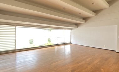Residencia en renta  en Jardines de la montaña