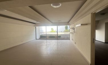 Residencia en renta  en Jardines de la montaña