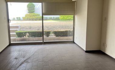 Residencia en renta  en Jardines de la montaña