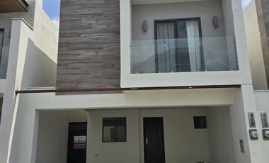 Renta, Casa, Fraccionamiento Montenova, Cumbres, Garcia, Nuevo León