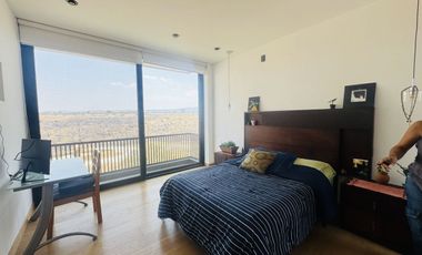 CASA EN RENTA EN LOMAS DEL CAMPANARIO IV (CON RECÁMARA EN PB)