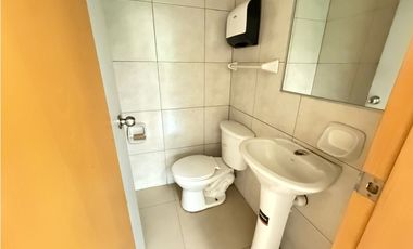 Los Ceibos, Oficina en Renta,  38.69m2, 1 Ambiente