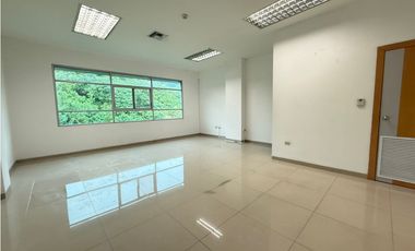 Los Ceibos, Oficina en Renta,  38.69m2, 1 Ambiente