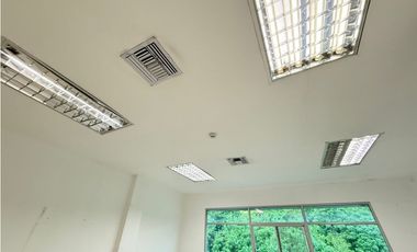 Los Ceibos, Oficina en Renta,  38.69m2, 1 Ambiente