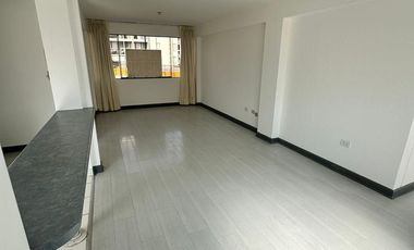 ALQUILER  DEPARTAMENTO EN LA AV. LA MERCED SURCO
