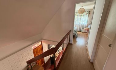 Casa en venta en LA REINA