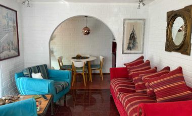 Casa en venta en LA REINA