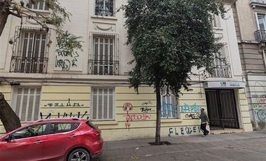 Local Comercial en Venta en HUÉRFANOS Y MANUEL RODRÍGUEZ