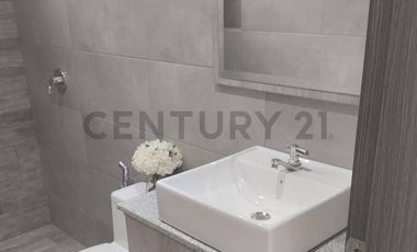 VENTA DE VIVIENDA EN URBANIZACION PRIVADA