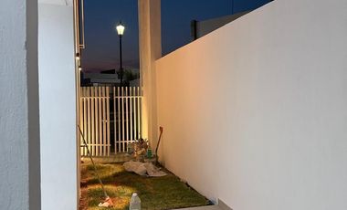 ESTRENA CASA EN RENTA EN RESERVA SAN NICOLAS AL PONIENTE DE AGUASCALIENTES