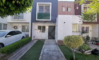 Casa en venta en Fraccionamiento Campo Real