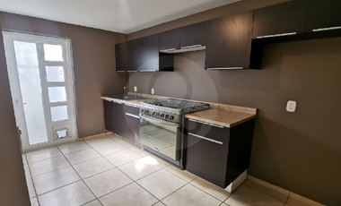 Casa en venta en Fraccionamiento Campo Real